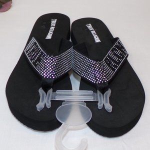 True Religion Amayah Black Flip Flop Sandals with Rhinestones Women’s Size 7